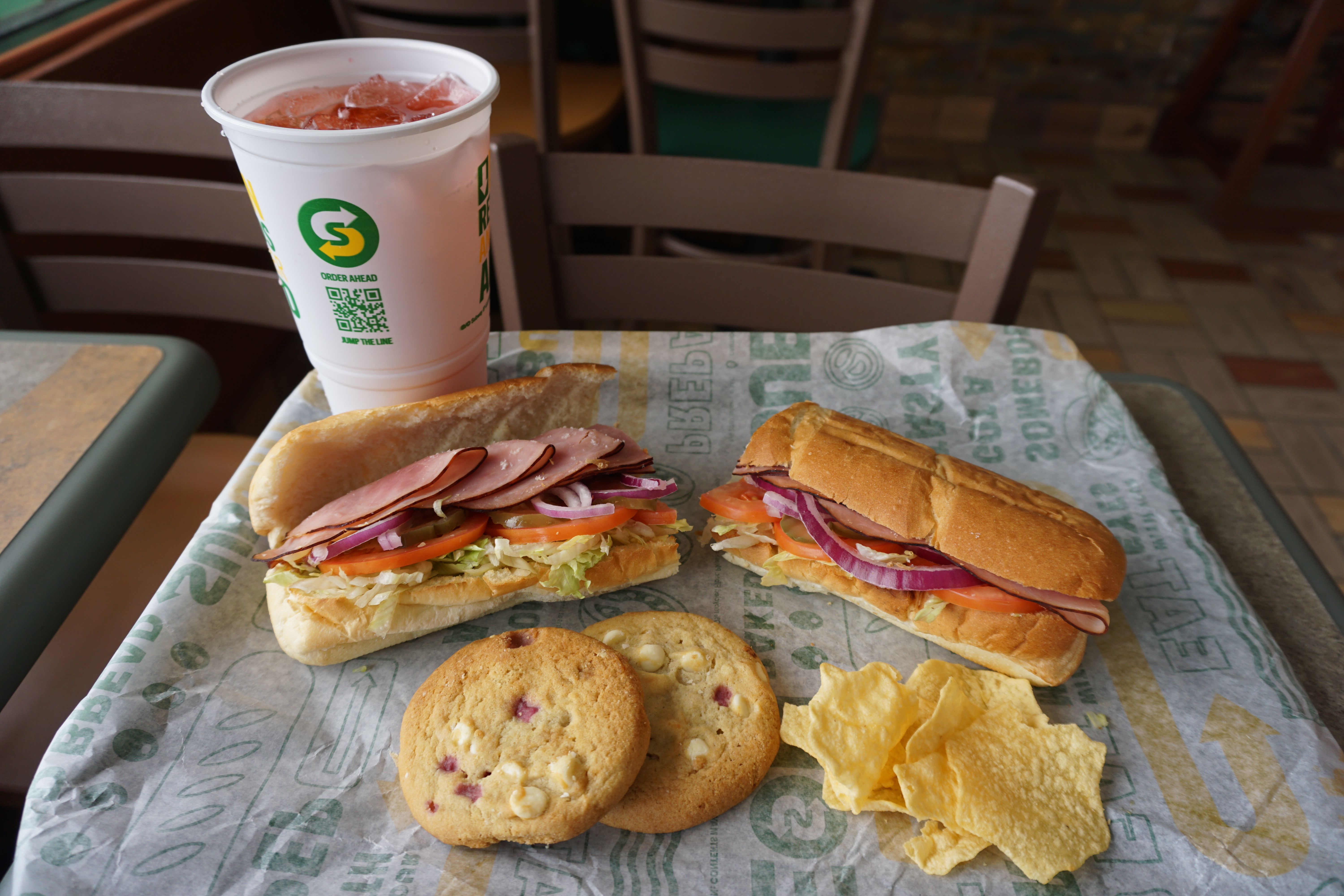 The #19 Pickleball Club is so good it'll make you want to start playing pickleball at American Memorial Park