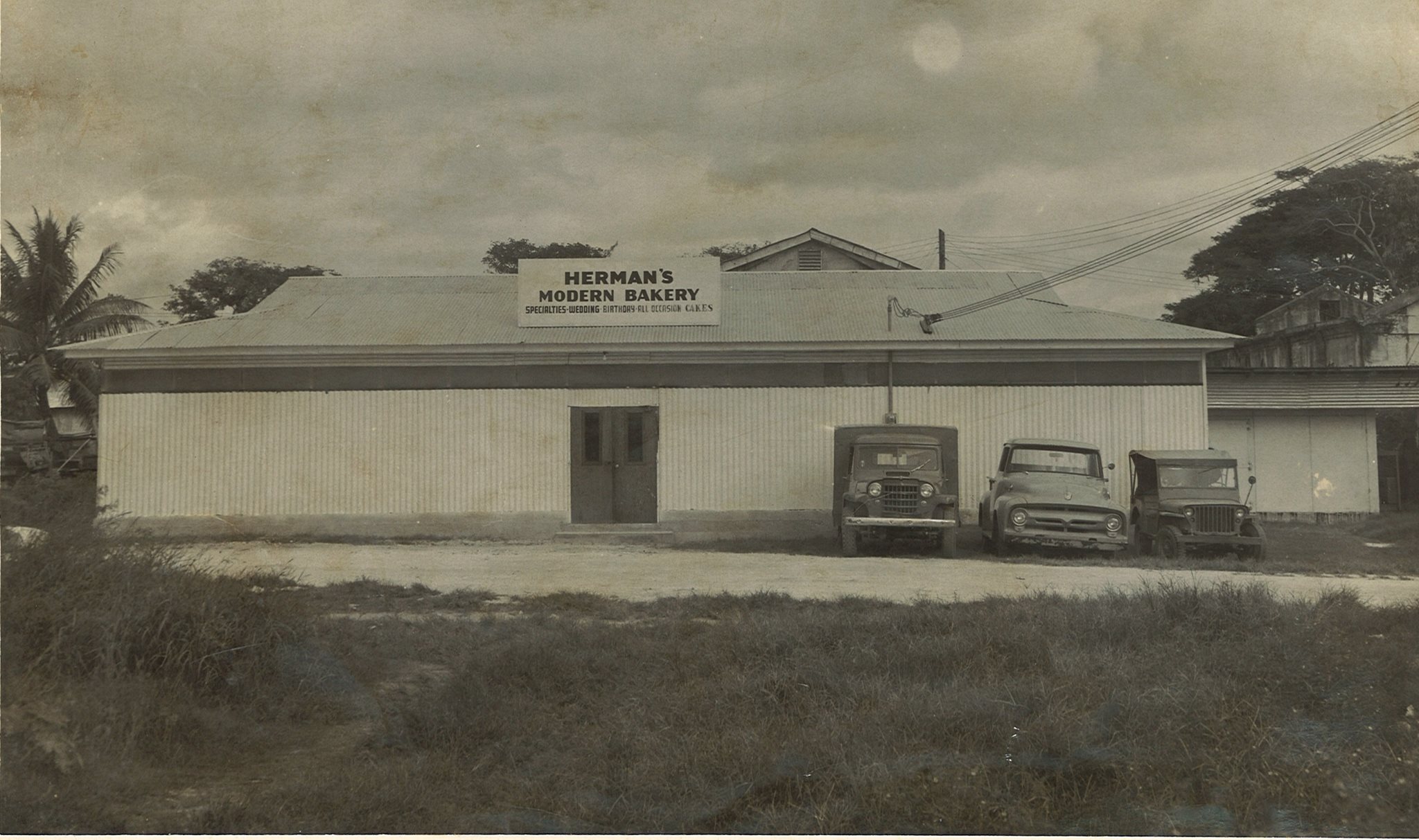 This is a 1940s photo of the bakery in Chalan Kanoa during the U.S. Naval administration after the Second World War. From being paid $20 a month to bake bread for the people of Saipan including U.S. soldiers during the Liberation of Saipan in 1944, the U.S. Navy realized Tun Herman Pan was a talented baker, and as such, built him a custom-made brick oven for his trade. Three months after Camp Susupe closed, the couple, Herman Jose and Maria Juliana, opened Herman’s Bakery on October 26, 1944 – 80 years ago today.